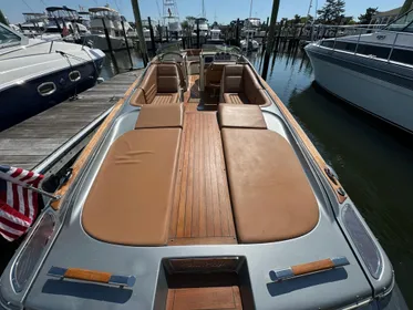 2013 Chris-Craft Launch 32