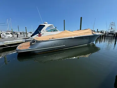 2013 Chris-Craft Launch 32