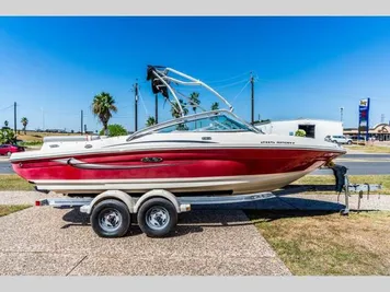 2009 Sea Ray 205 Sport