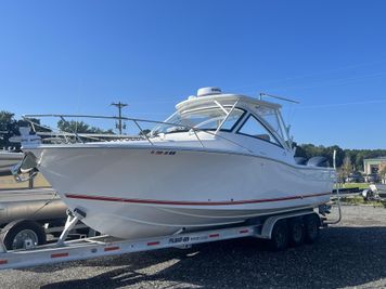 2021 Albemarle 30 Express