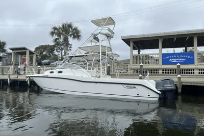 2005 Boston Whaler 305 Conquest