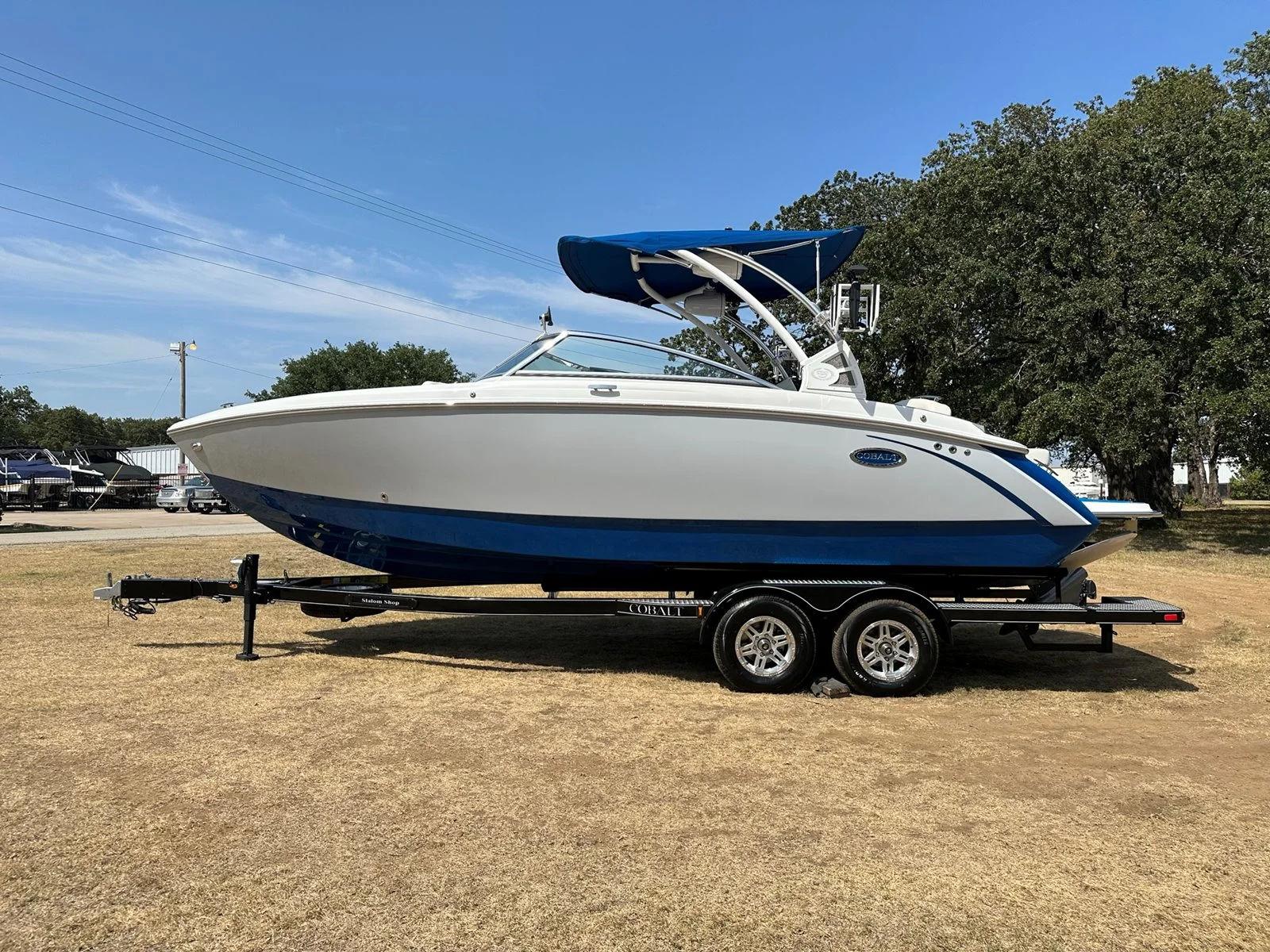 Used 2021 Cobalt R5 Surf, 75077 Lewisville - Boat Trader