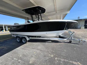 2024 Robalo 232 Explorer