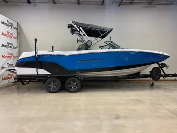 2023 MasterCraft NXT24