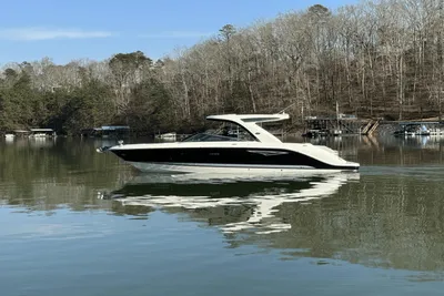 2024 Sea Ray 310 SLX