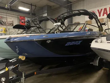 2024 Yamaha Boats 222XE