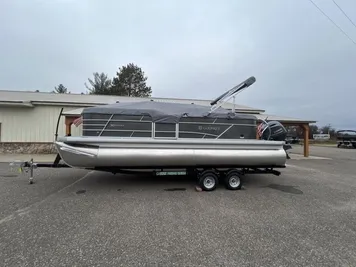 2024 Godfrey 2286 SBX 115HP LEGS BUNK TRAILER DEMO