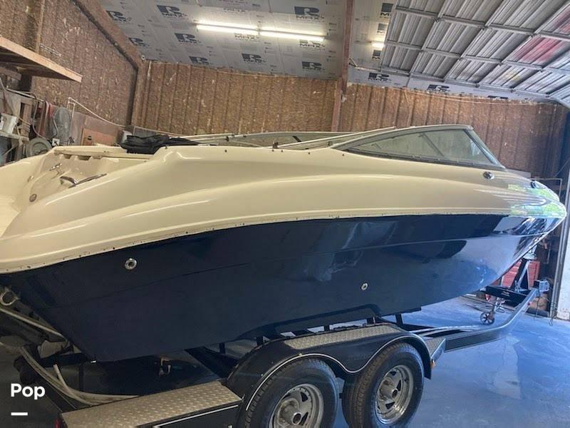 2005 Caravelle 242 LS for sale in Volente, TX