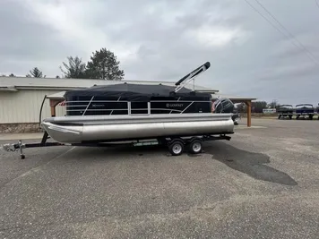 2024 Godfrey 2286 SBX TRIPLE 150HP BUNK TRAILER