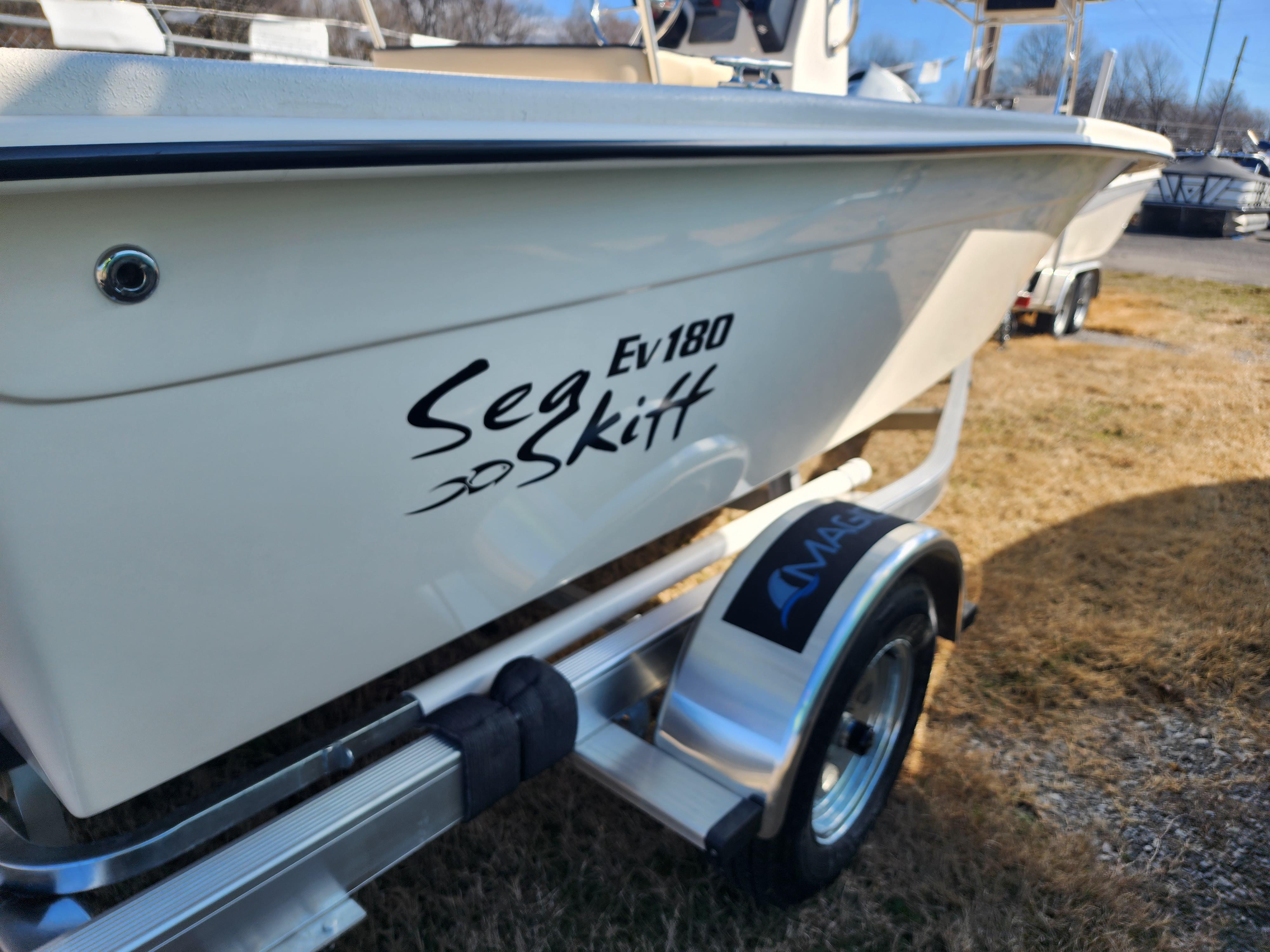 2024 Carolina Skiff EV180 Sea Skiff