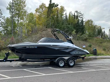 2017 Yamaha Boats 212X