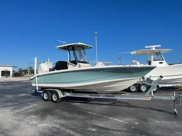 2021 Boston Whaler 250 Dauntless