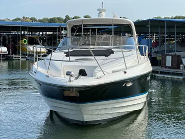 2005 Regal Commodore 4260