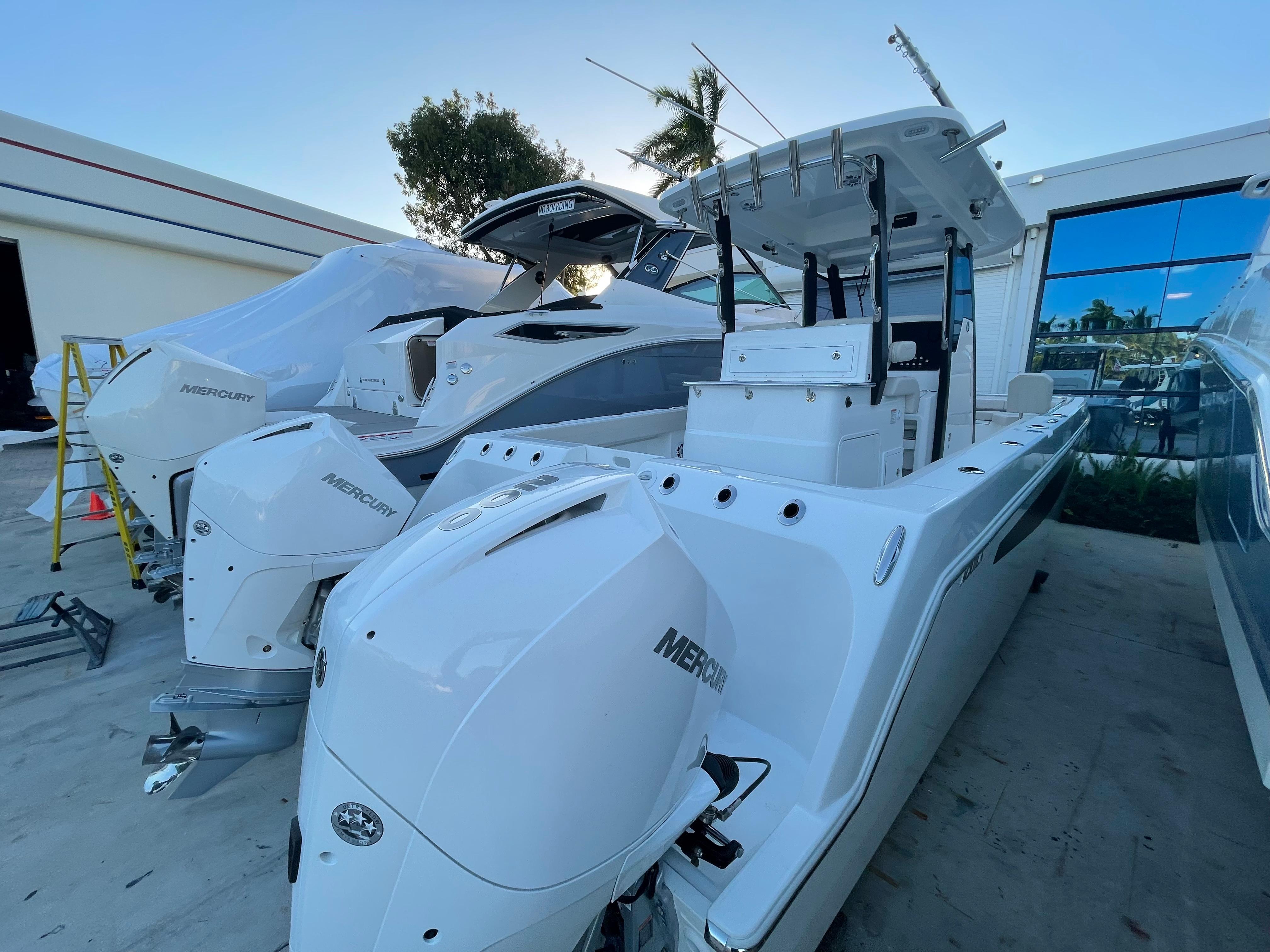 28 molokai power catamaran price