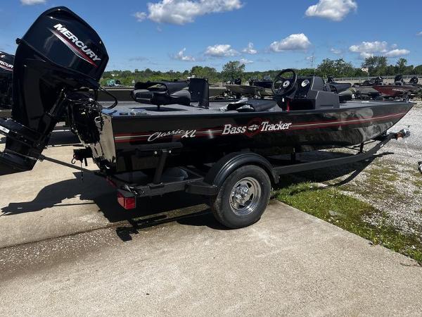 New 2024 Tracker Bass Tracker Classic Xl, 42754 Leitchfield - Boat Trader