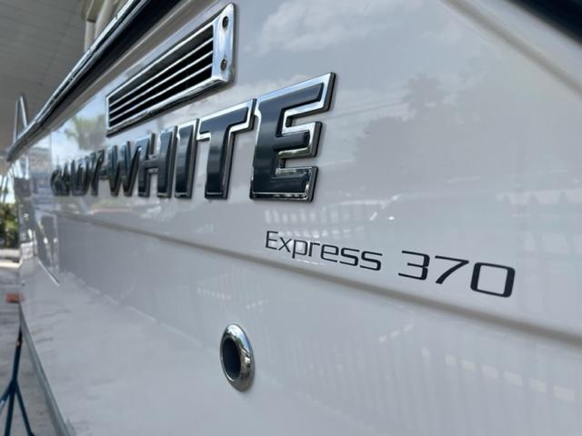 2022 Grady-White 370 Express