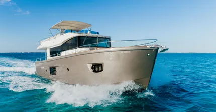 2017 Cranchi Eco Trawler 53 Long Distance