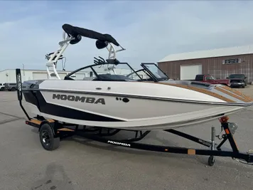 2024 Moomba Mondo