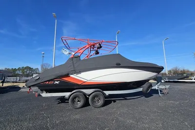 2018 Yamaha Boats 242X E-Series