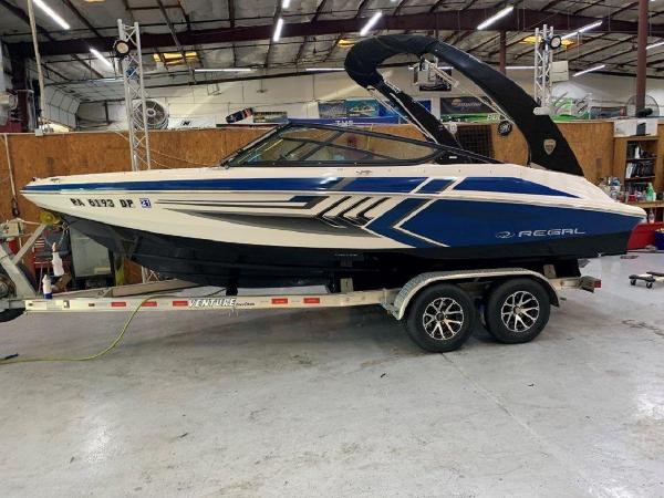 Used 2017 Regal 2000 ESX Bowrider, 37075 Hendersonville - Boat Trader