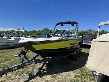 2021 MasterCraft 21