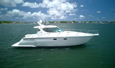 2006 Tiara Yachts 4300 Sovran