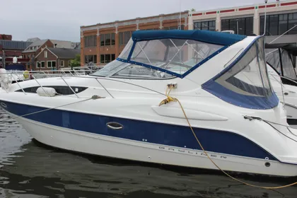 2005 Bayliner 305 Sb