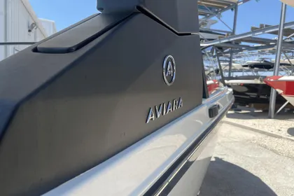2024 Aviara AV28 Outboard