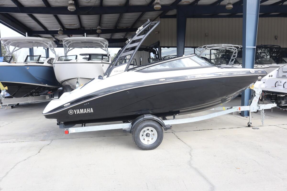 New 2024 Yamaha Boats 195S, 32750 Longwood Boat Trader