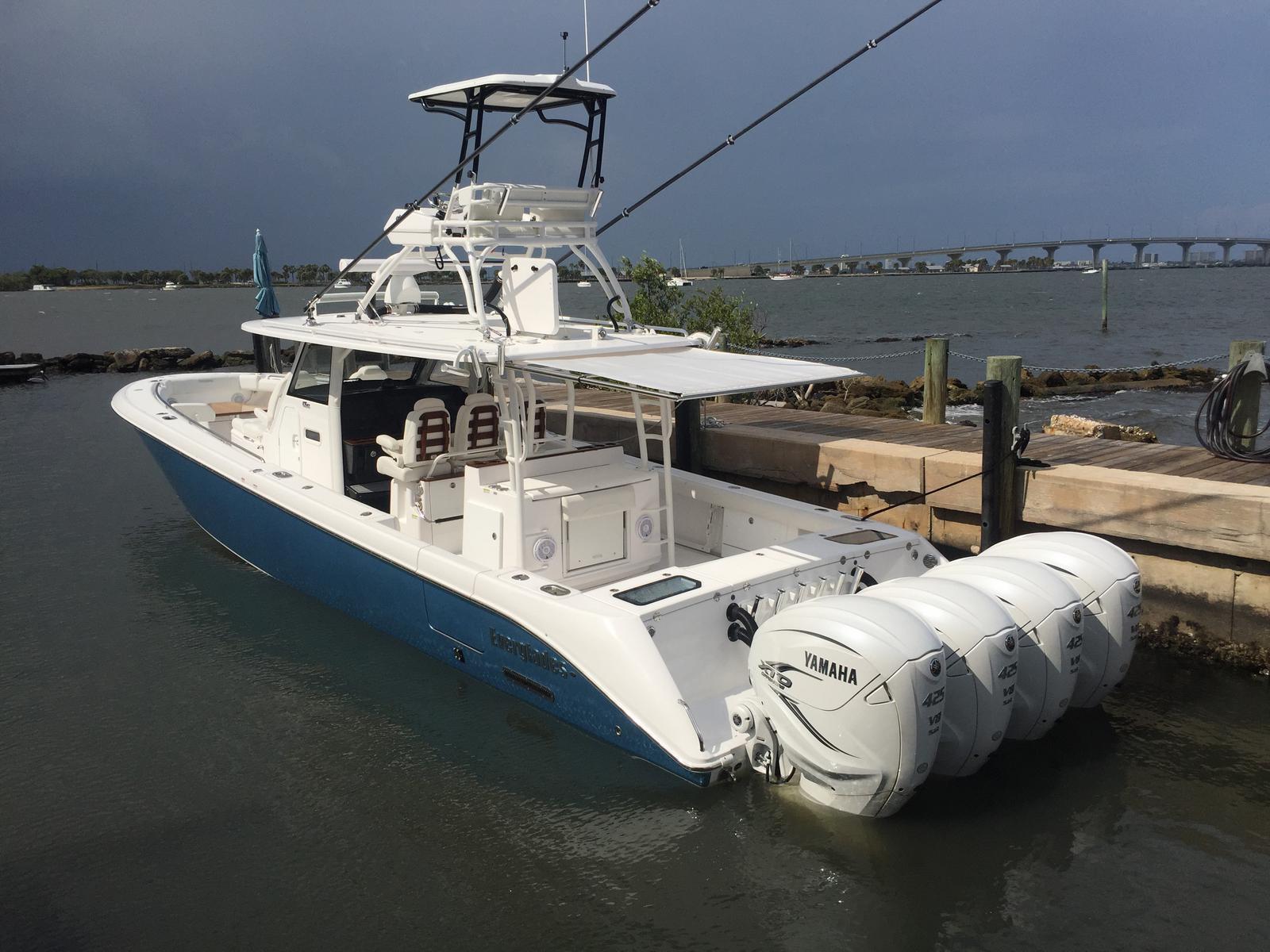 Used 2019 Everglades 435 Center Console, 34997 Stuart Boat Trader