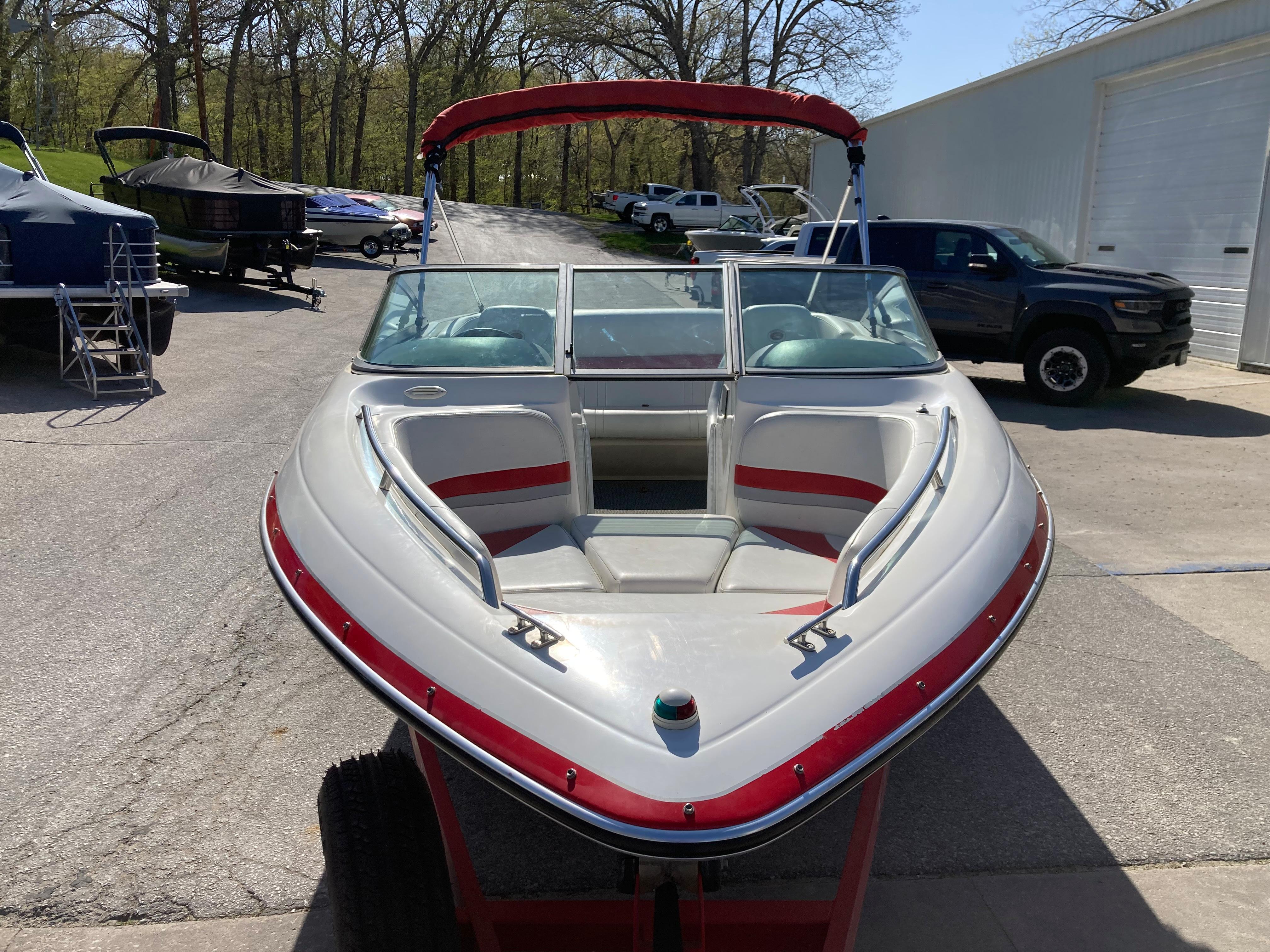 Used 2000 Smoker Craft 196, 52240 Iowa City Boat Trader