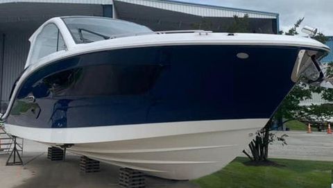 2023 Sea Ray 370 Sundancer Outboard