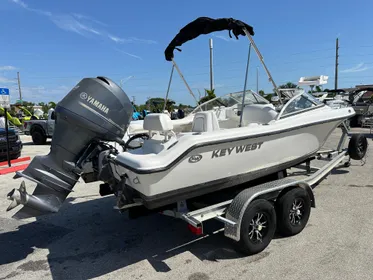 2010 Key West 186 Dual Console