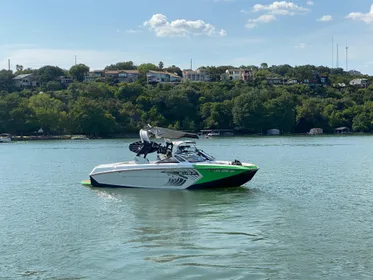 2018 Nautique Super Air Nautique G23