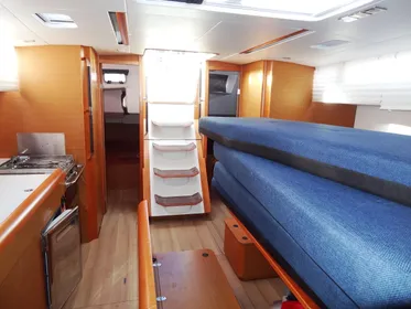 2016 Jeanneau Sun Odyssey 479