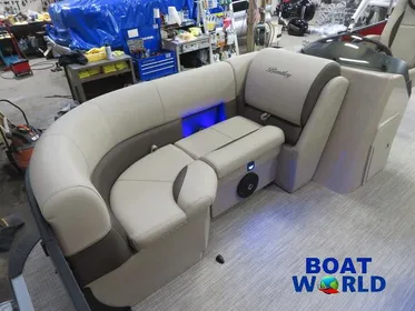 2024 Bentley Pontoons Legacy 200 XL Cruise Pontoon & Honda 4-Stroke EFI