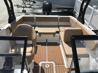 2023 Bayliner VR4