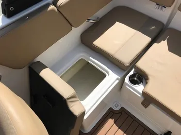 2023 Bayliner VR4