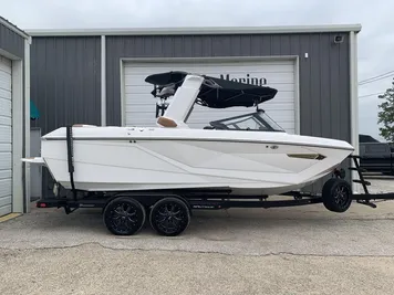 2022 Nautique Super Air Nautique G21