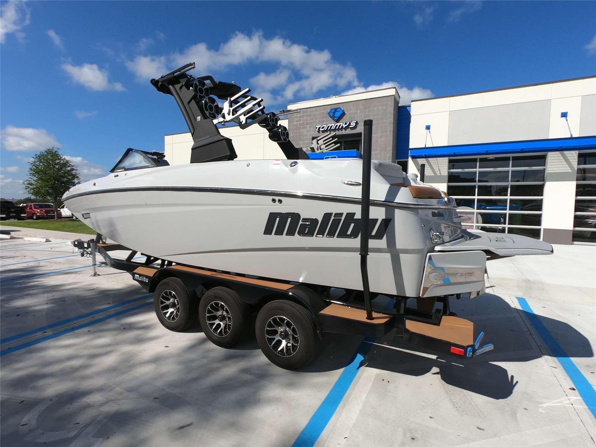 2019 Malibu M235