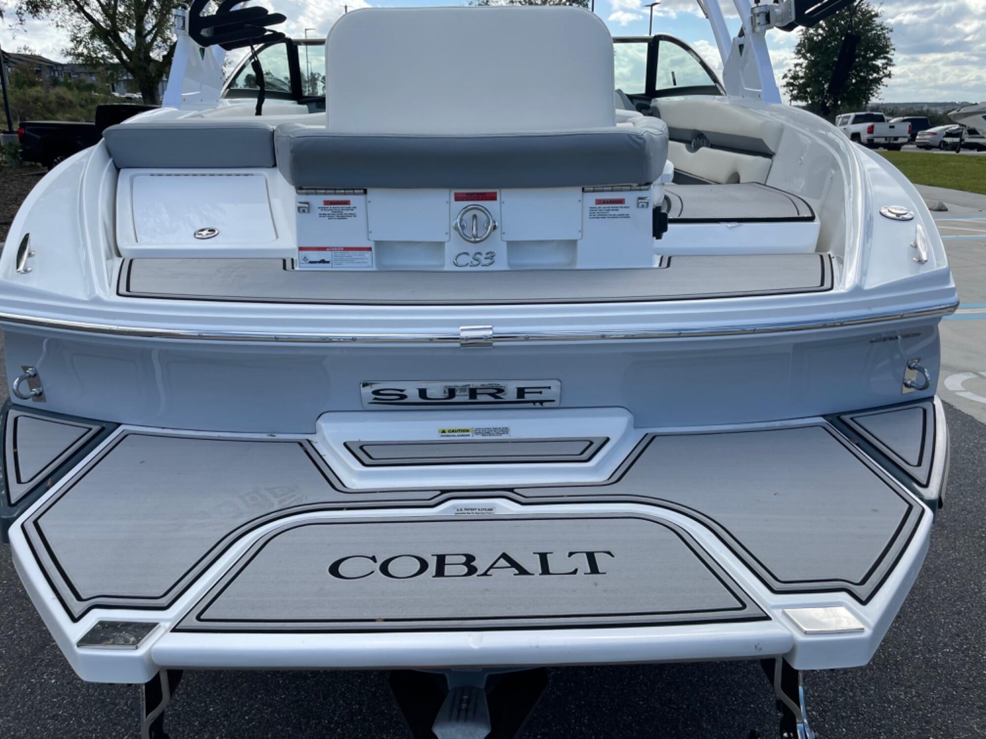 2022 Cobalt CS23 Surf