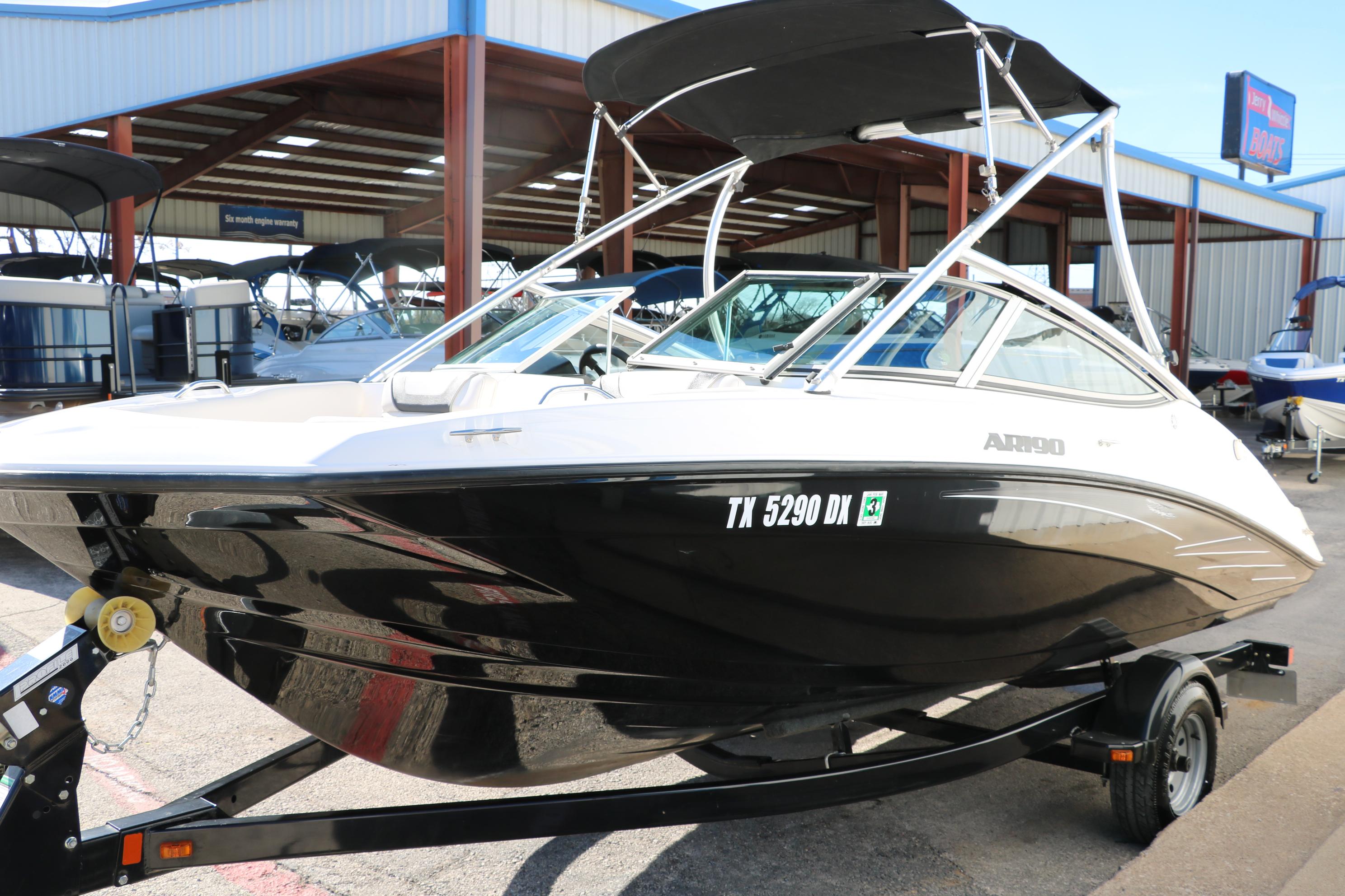 2012 Yamaha Boats AR190