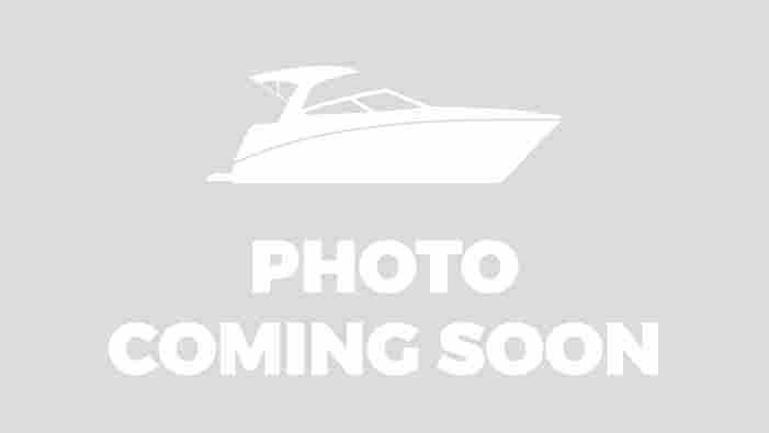2013 Regal 35 Express Cruiser