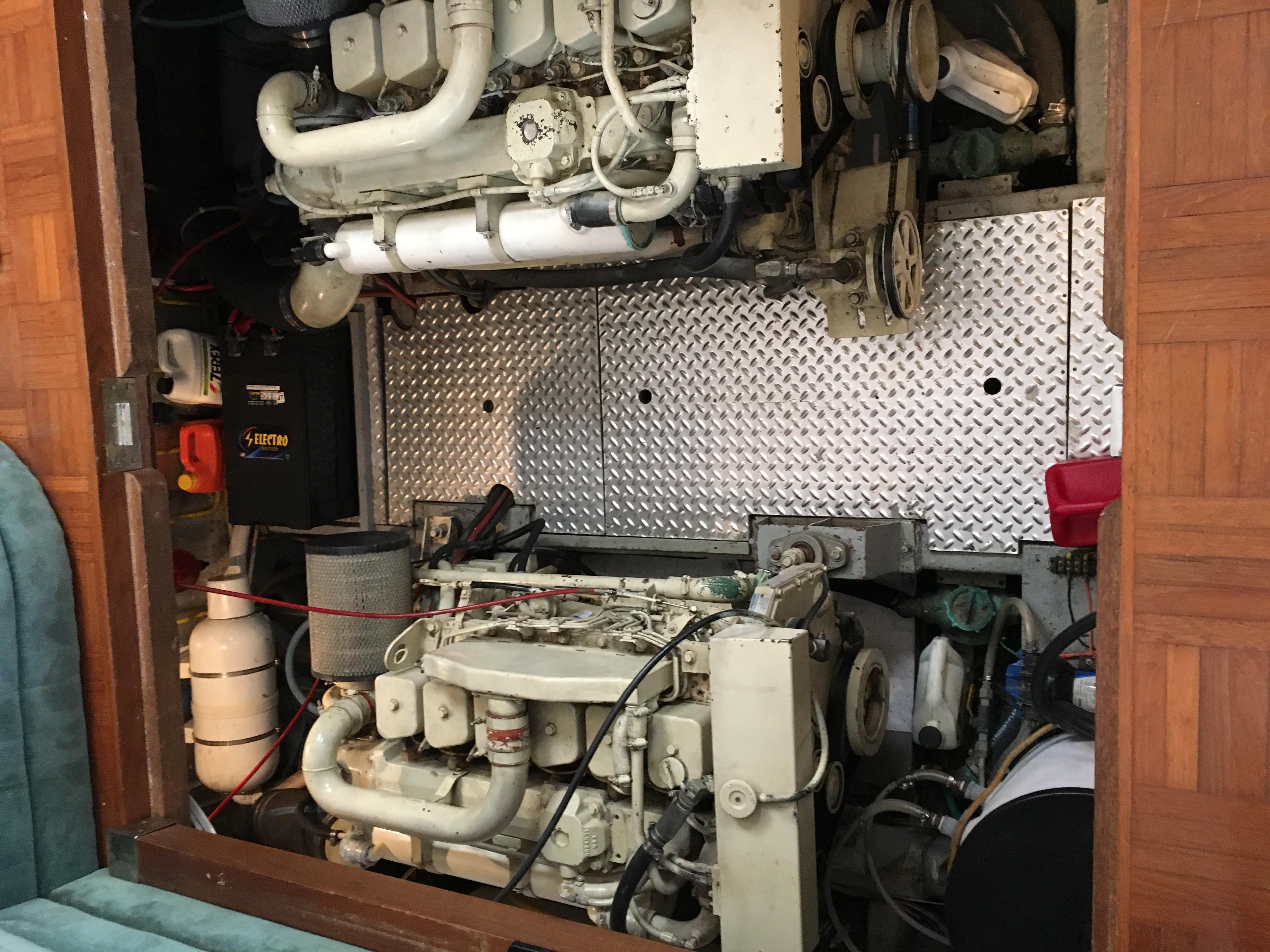 Marine Trader 46 Fast Trawler Engine Room