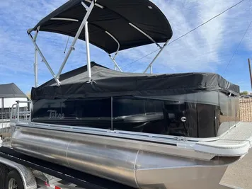 2023 Tahoe Sport Bow Fish 15 FT