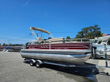 2021 Sun Tracker Fishin' Barge 20 DLX