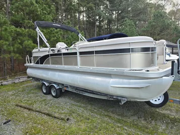 Pontoon boats for sale by owner - Boat Trader