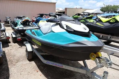 2024 Sea-Doo Waverunner GTI™ SE 170 iBR