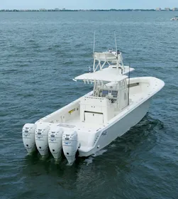 2017 SeaVee 390z Center Console