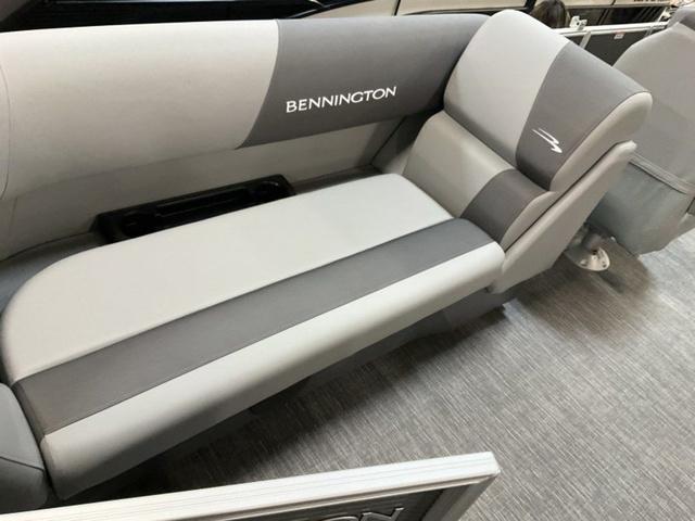 2024 Bennington 22 SVSR - Quad Bench - Tritoon